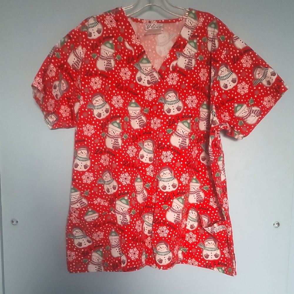 Smart Scrubs Snowman with Scarf & Gloves Print Top